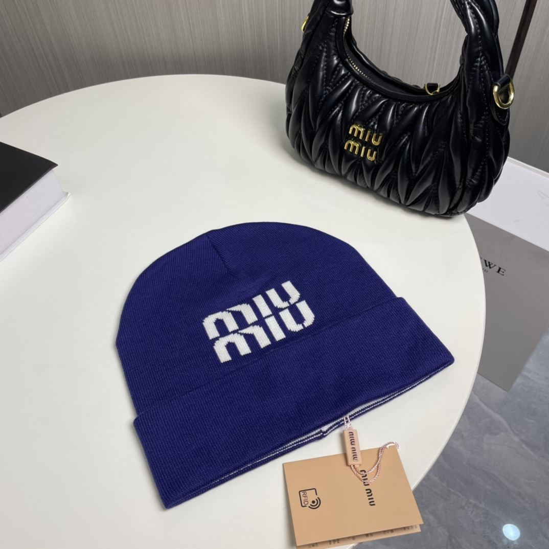 Miu Miu Caps